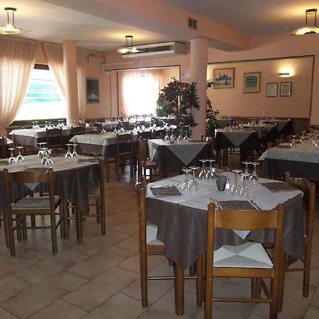 Albergo Ristorante Gori Ameglia Zewnętrze zdjęcie