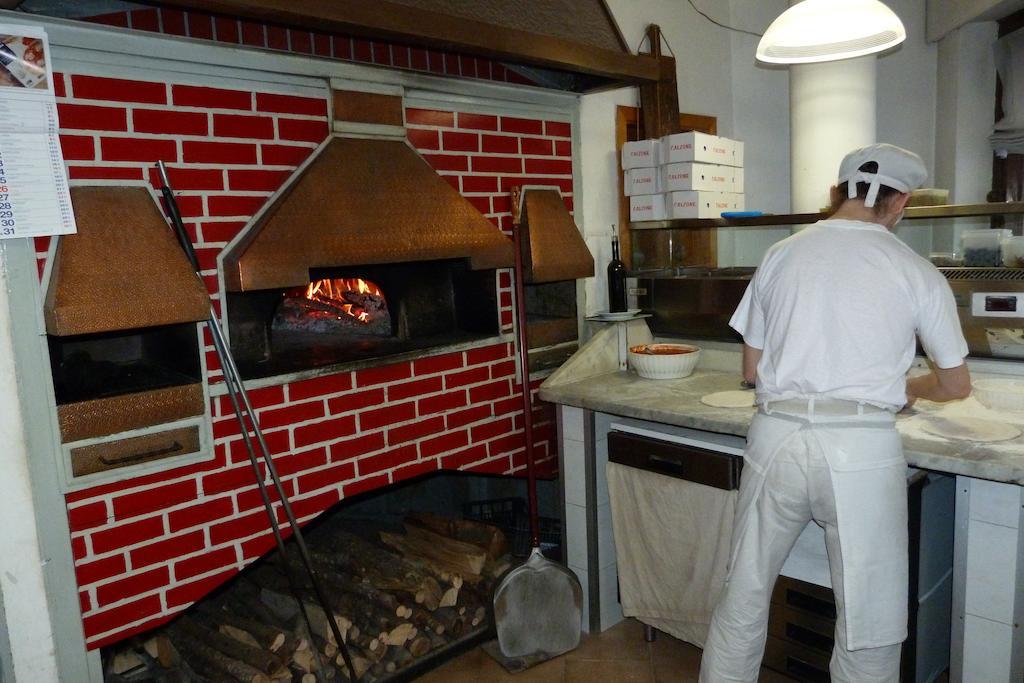 Albergo Ristorante Gori Ameglia Zewnętrze zdjęcie